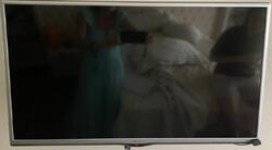 01 televisão LG