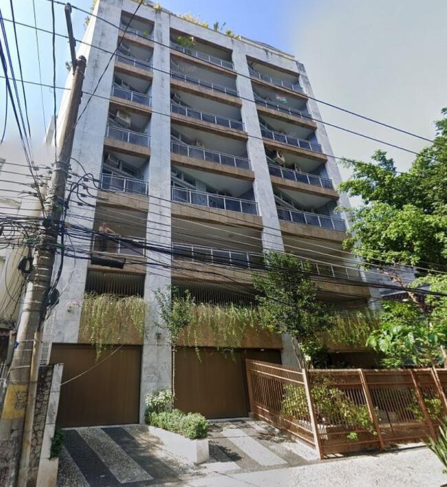 APARTAMENTO NA TIJUCA