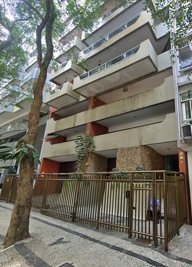 APARTAMENTO EM COPACABANA