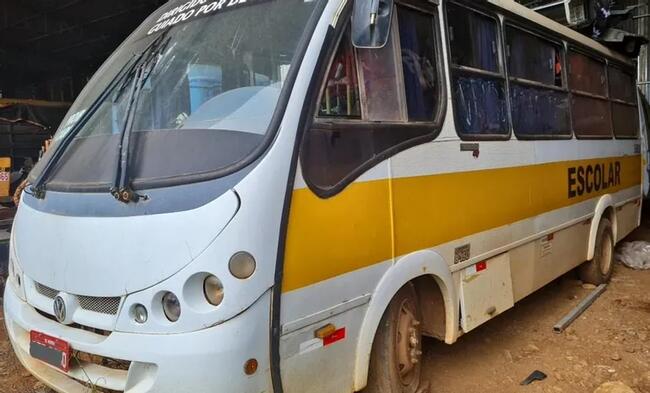 ÔNIBUS VW/8150NEOBUS THUNDERBOY, placa JGC1873, ano/modelo 2003/2003, Chassi 9BWFD52R43R305479.