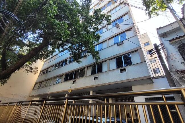 APARTAMENTO NO RIO COMPRIDO/RJ