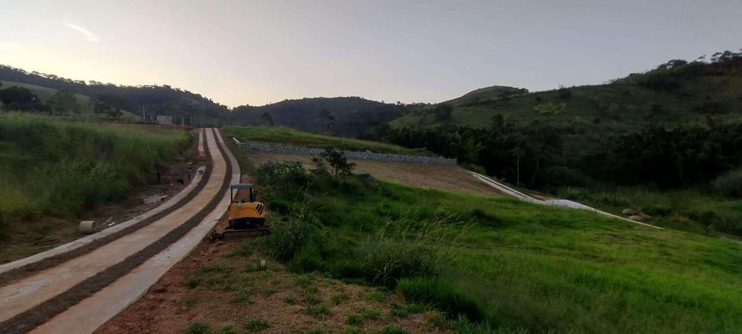 TERRENO EM CONDOMINIO EM PARAIBA DO SUL/RJ