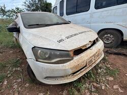 Foto de SUCATAS SEM DOCUMENTOS - chassis recortados de 02 (DOIS) VW Gol, 4p, brancos, 2014/15