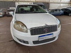 Fiat/Linea Essence 1.8, 2013/2013