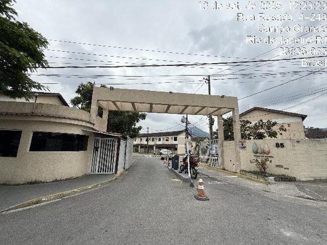 Casa com 2 Quartos e Vaga em Guaratiba, Rio de Janeiro