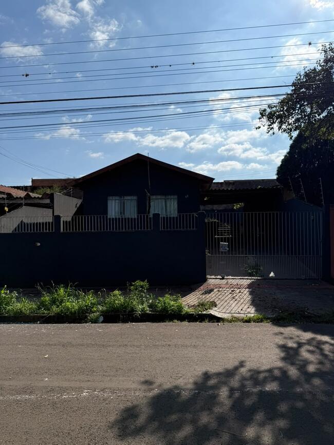 Casa no CJ Hab. Lauro Gomes Veiga (foto 2 de 12)