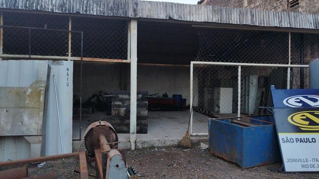 Comercial no Jardim Maia (foto 2 de 2)