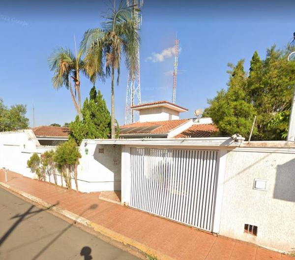 Casa e terreno com 600m² em ARTUR NOGUEIRA