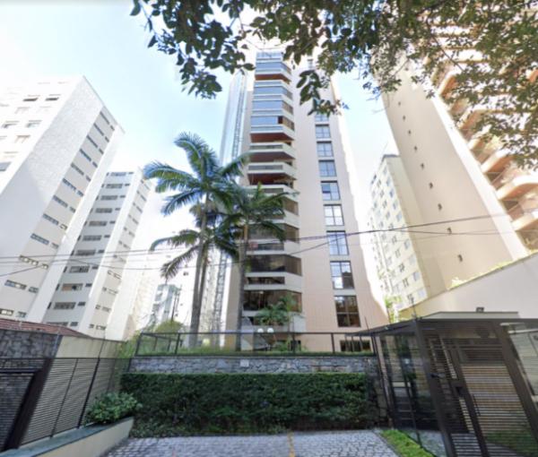 APARTAMENTO EM MOEMA COM 209,41M²