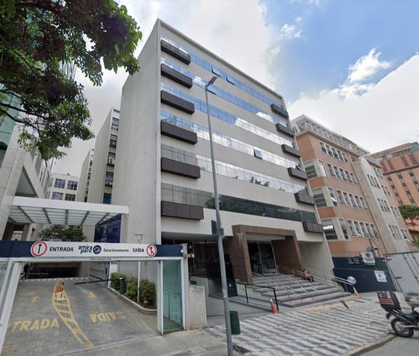 02 conjuntos comerciais e 02 vagas de garagem na bela vista
