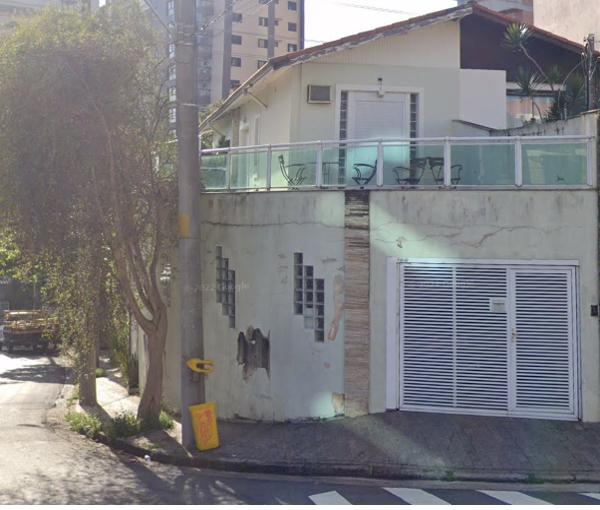 CASA EM SANTO ANDRÉ 