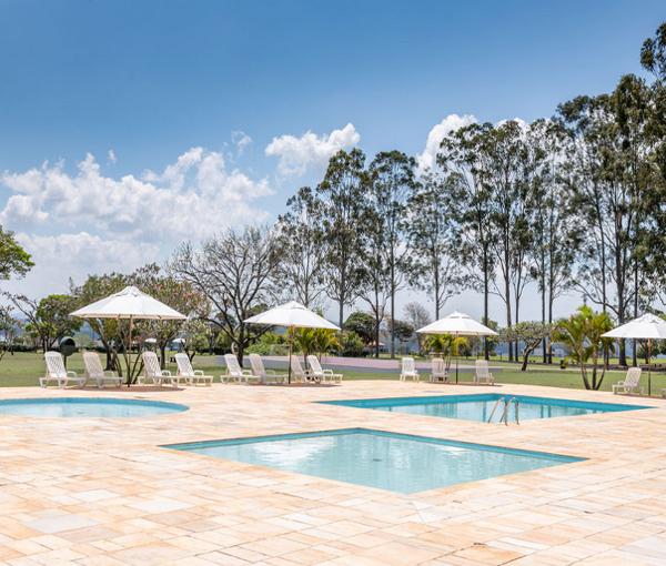 TERRENO NO LOTEAMENTO TERRAS DE SANTA CRISTINA GLEBA VII EM PARANAPANEMA