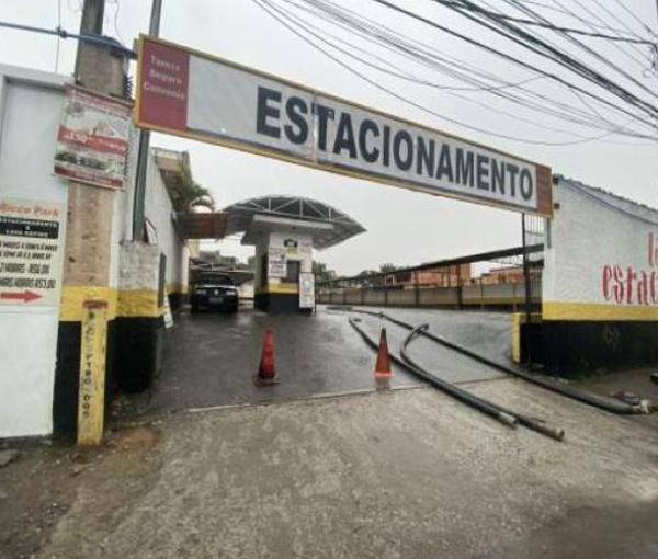 CASAS E TERRENOS EM ITAQUERA