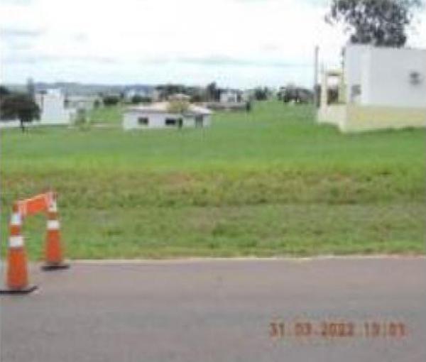 TERRENO EM AVARÉ COM 450M² - TERRAS DE SANTA CRISTINA