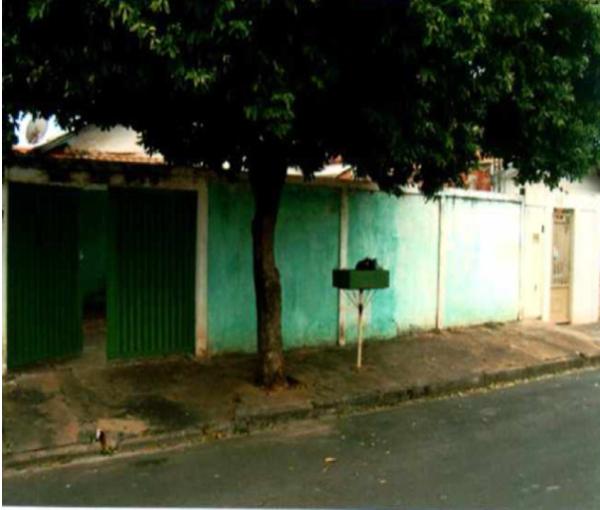 prédio com 121,40 m² em araçatuba