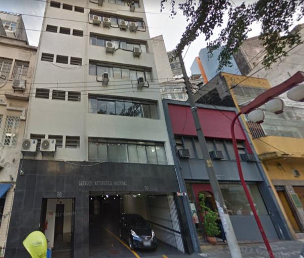 02 box de garagem na liberdade