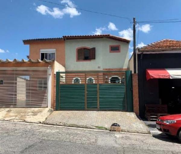 CASA EM PIRITUBA COM 180M²