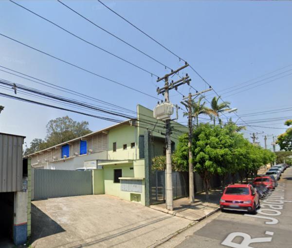 galpão em guarulhos com 2.021,81 m² de área construída
