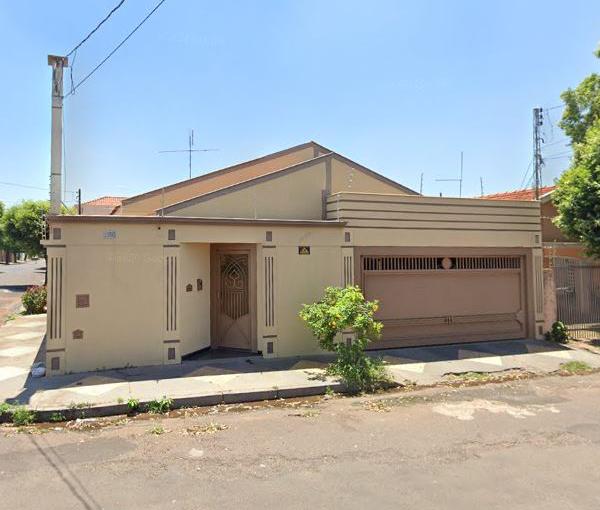 casa em araçatuba com área construída de 189,55 m²