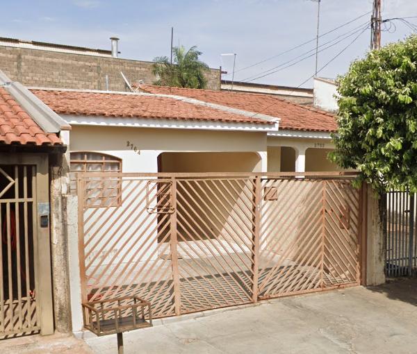 casa em mirasssol com 162,00 m²