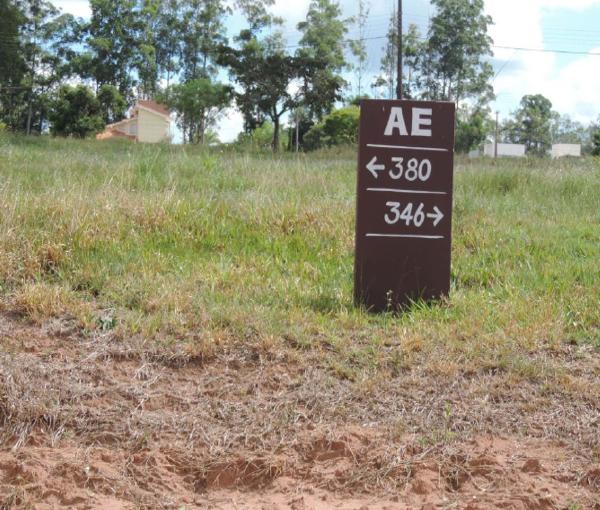terreno em águas de santa bárbara