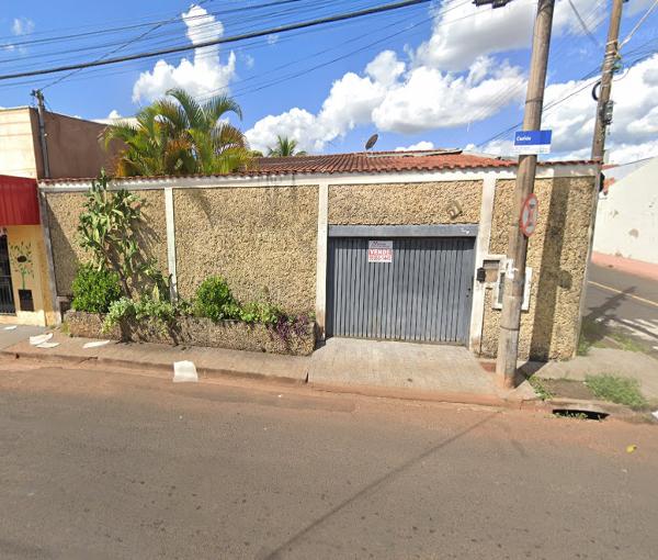 CASA EM UBERABA/MG