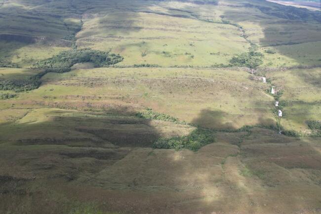 Fazenda Canteiros Em Passos/mg, localizado em São João Batista Do Glória - MG