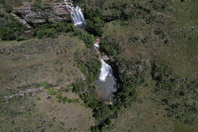 Fazenda Canteiros Em Passos/mg, localizado em São João Batista Do Glória - MG
