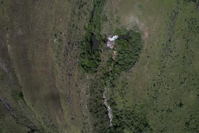 Fazenda Canteiros Em Passos/mg, localizado em São João Batista Do Glória - MG