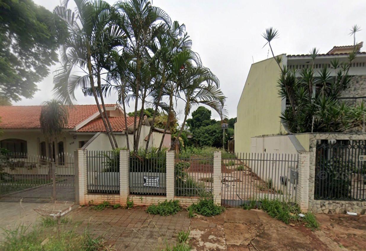 Casa no Zona 07; Parque das Laranjeiras (foto 2 de 6)
