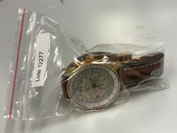 50% desconto Lote 12277 COD. 18806 Abertura em breve Jóias Relógio Breitling Navitimer Wordl