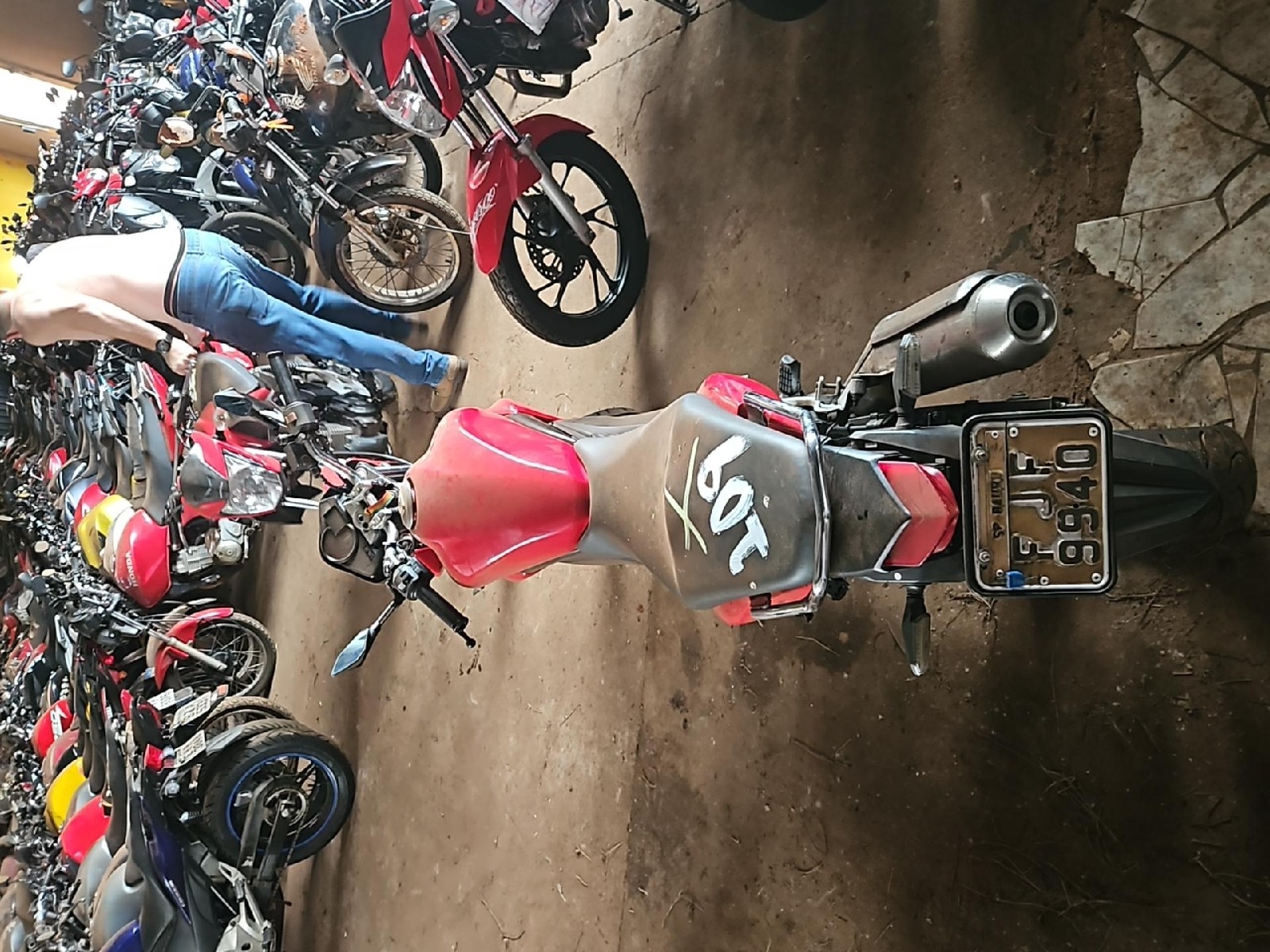 Foto 3: HONDA/CB 300R 2014/2014