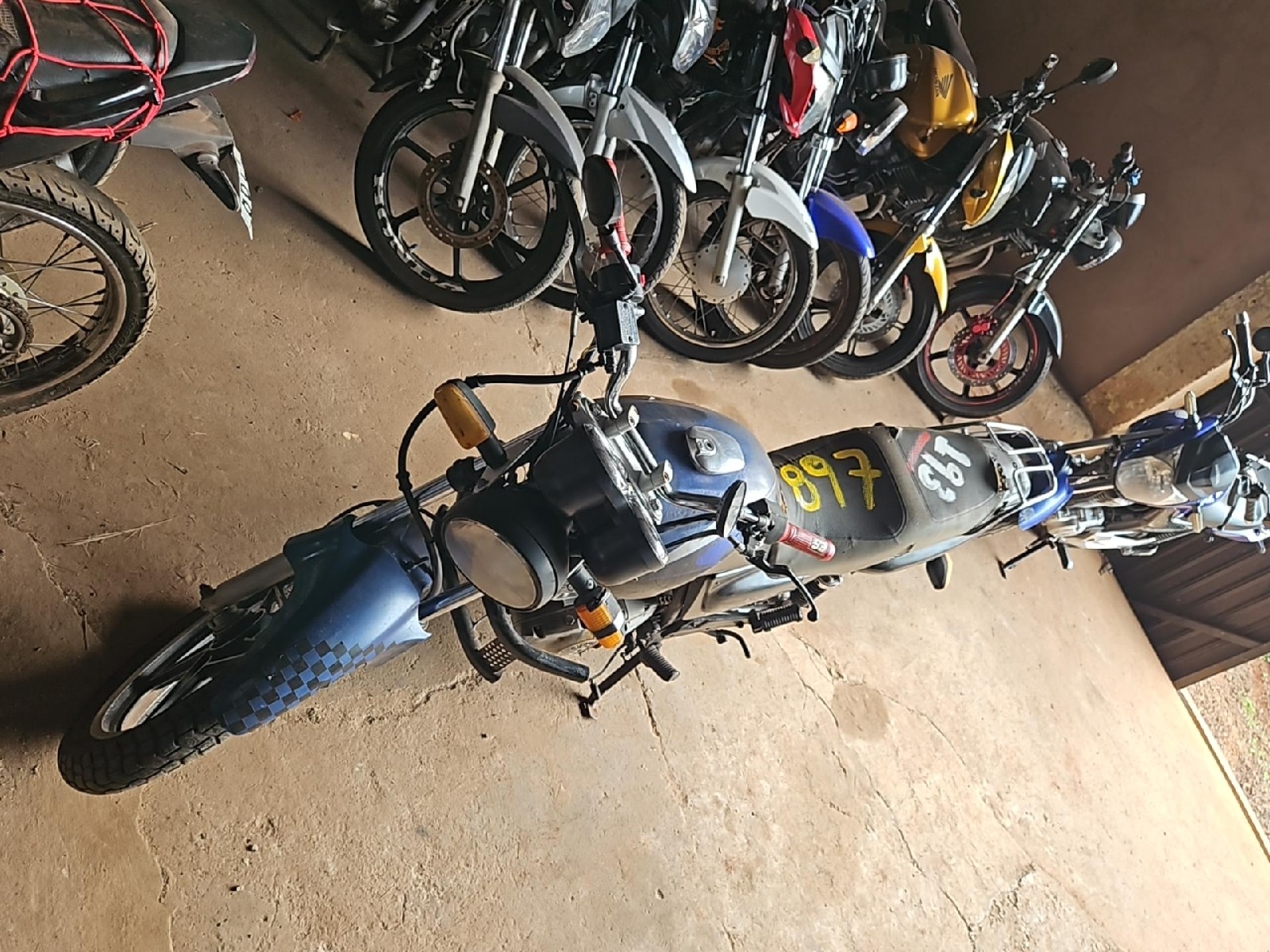 Foto 2: JTA/SUZUKI EM 125 YES 2006/2006