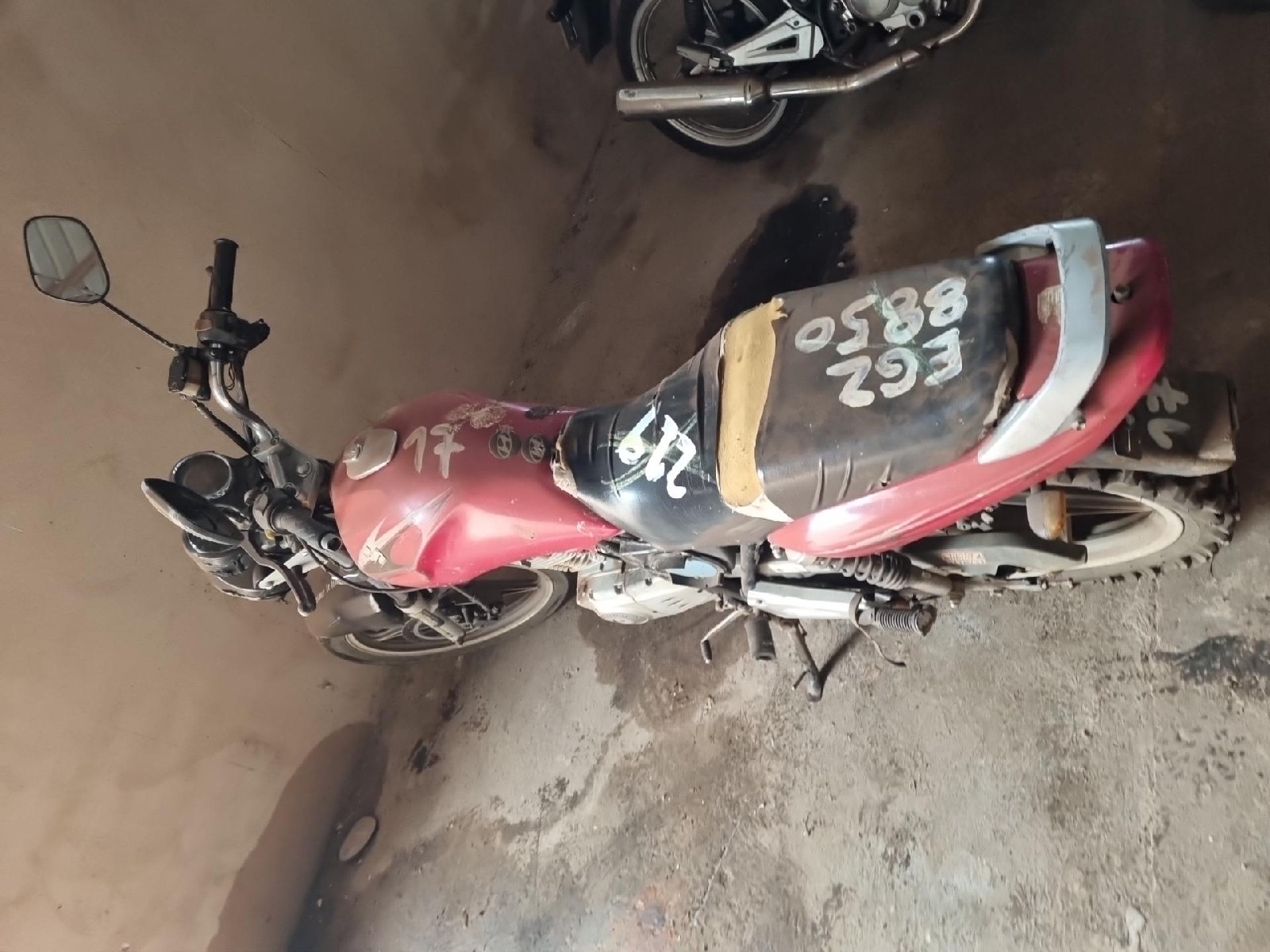Foto 4: JTA/SUZUKI EM 125 YES 2008/2008