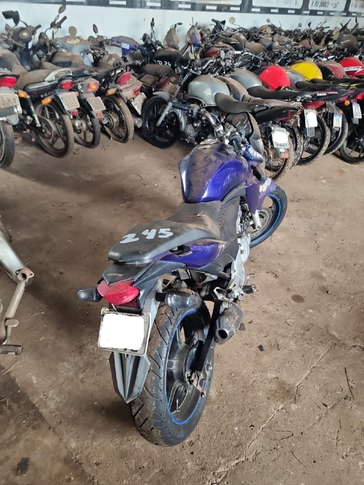 Foto 2: HONDA/CB 300R 2011/2011