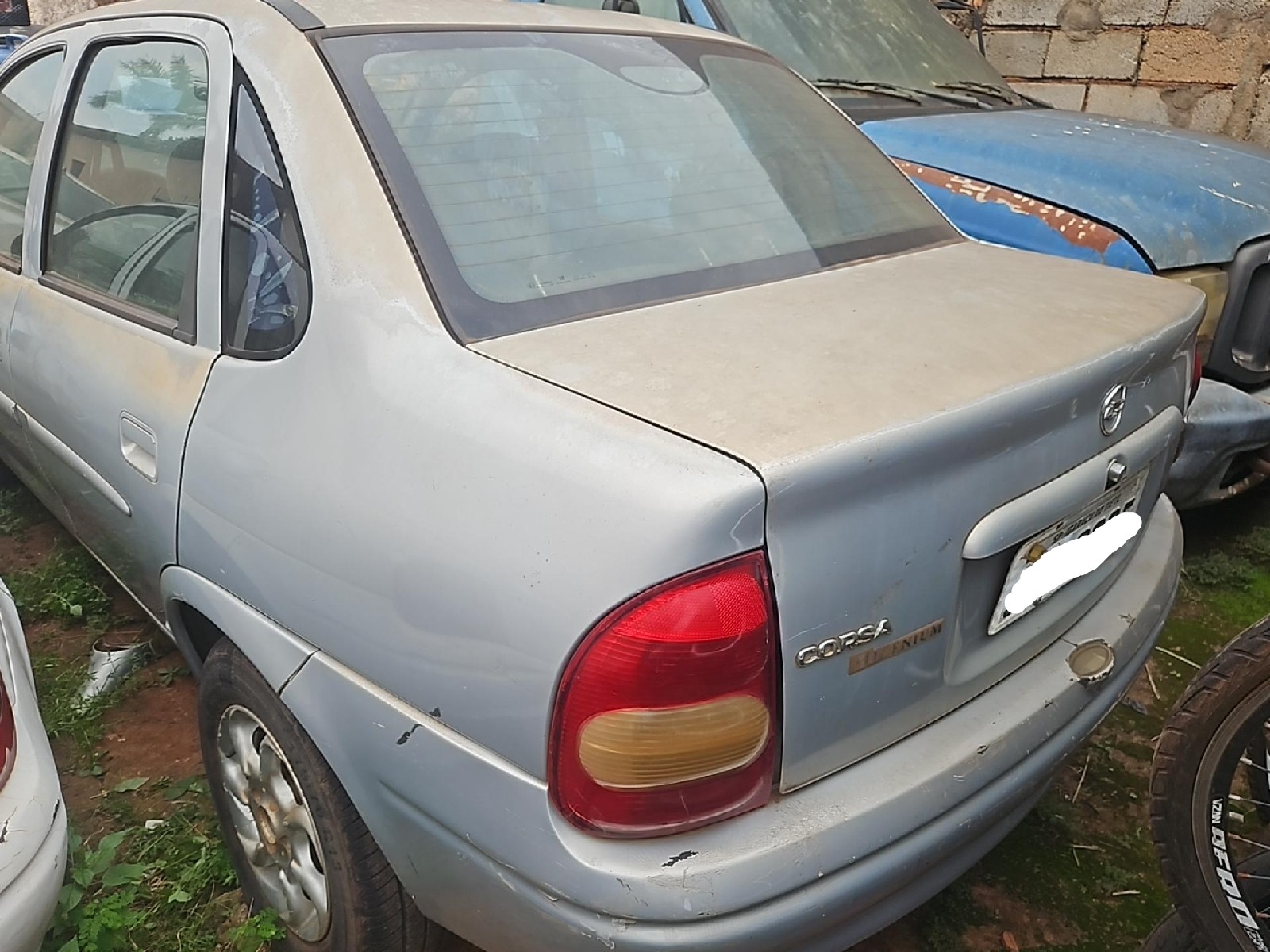 Foto 3: GM/CORSA MILENIUM 2002/2002
