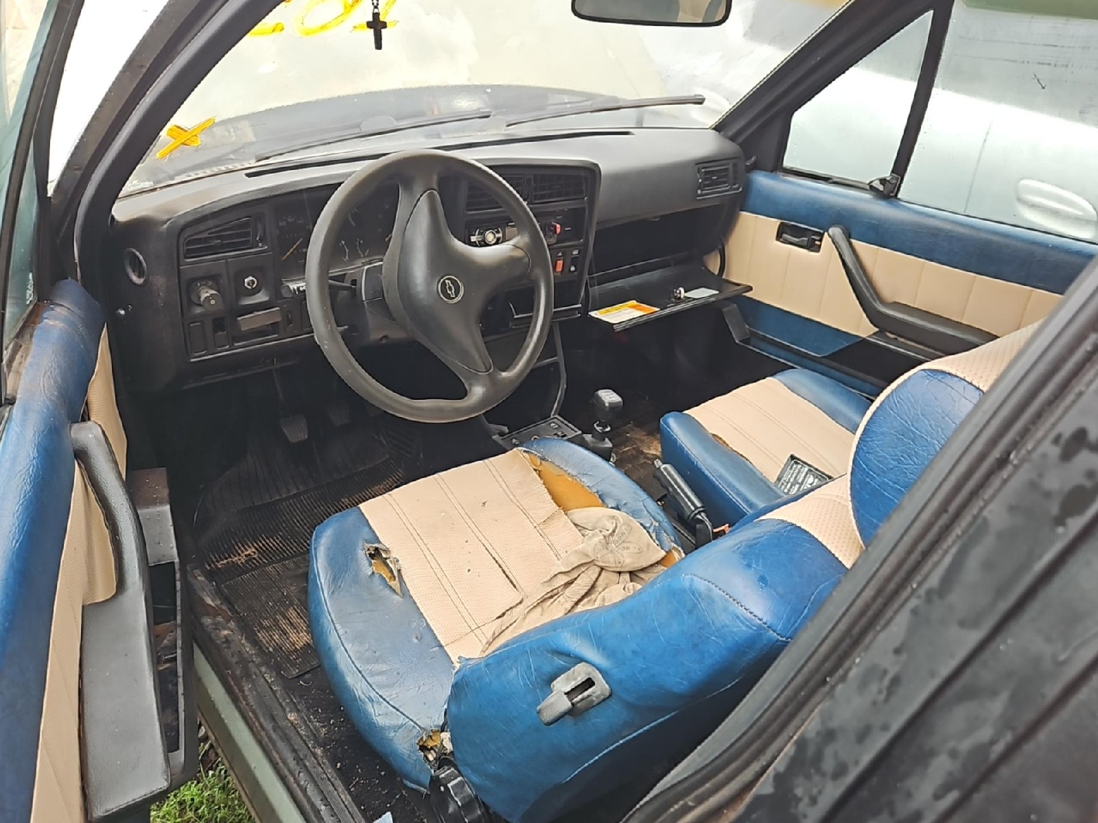 Foto 3: GM/MONZA SL E 2.0 1990/1990