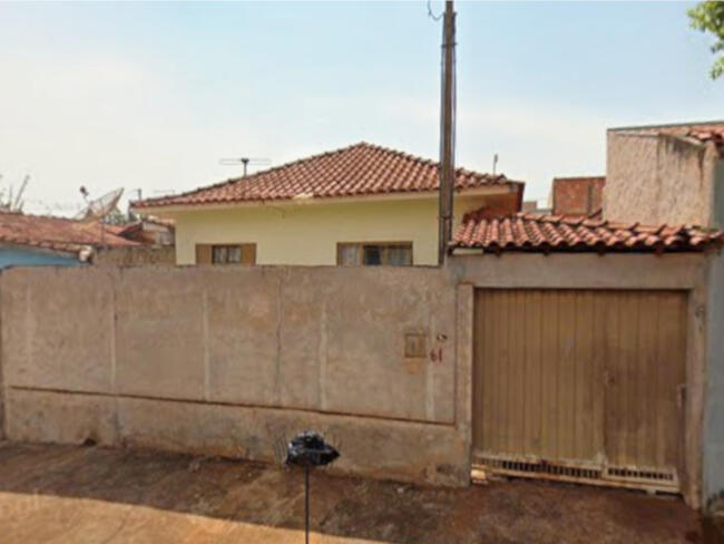 Casa com 200,00 m² no Residencial Jardim Alvorada em Canitar/SP