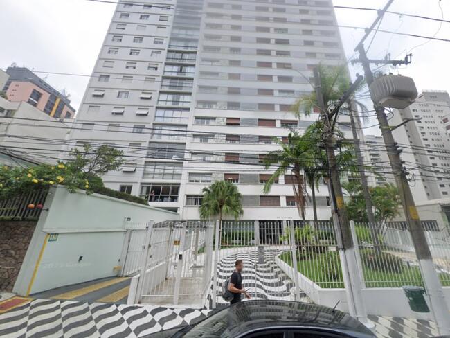 APARTAMENTO E VAGA DE GARAGEM EM PERDIZES