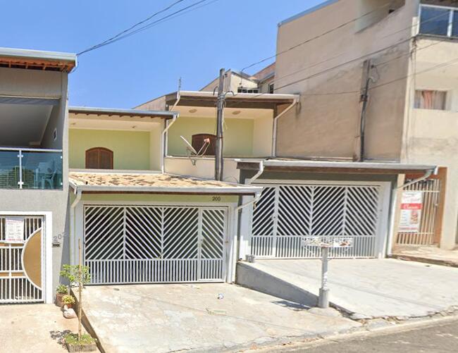 Casas em Indaiatuba / Senad