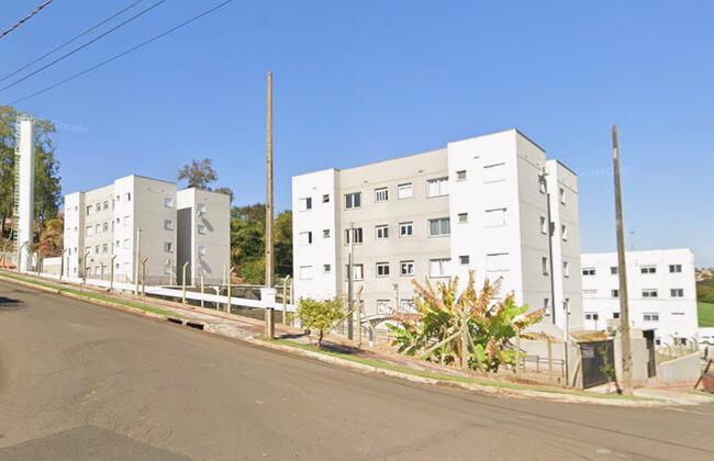 Apartamento no Condomínio Res. Village II em Londrina/PR