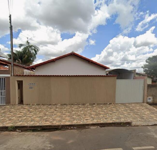 Casa no bairro Jardim em Unaí - MG