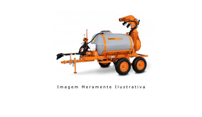 Pulverizador agrícola marca Jacto modelo 20001