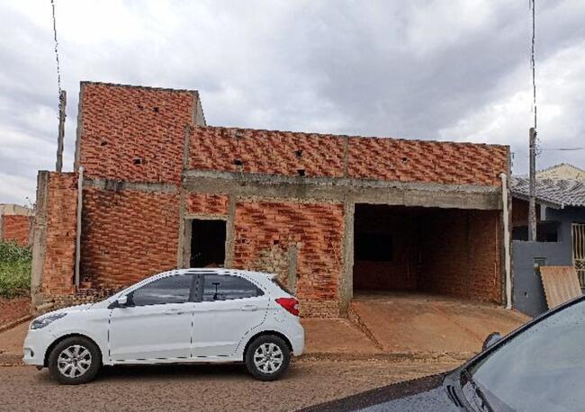 Casa em construção em Rancharia