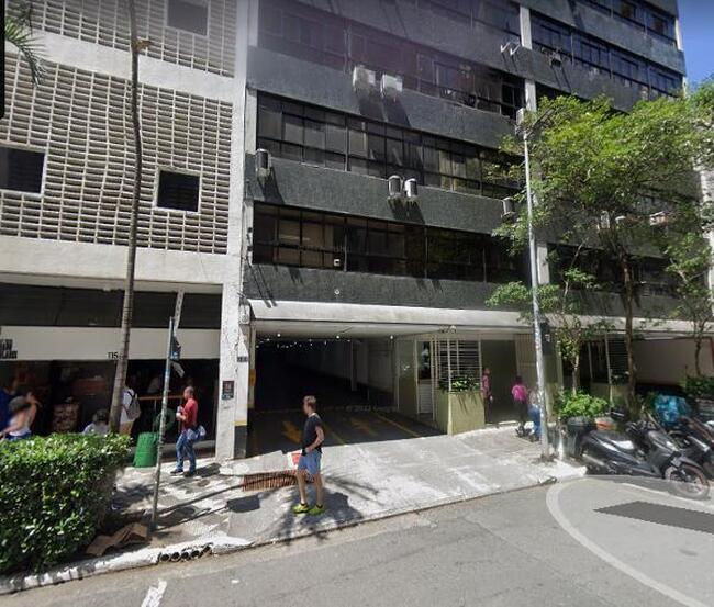 Box de garagem na Consolação