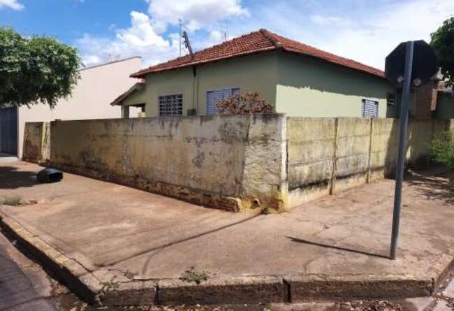 Casa em Braúna/SP