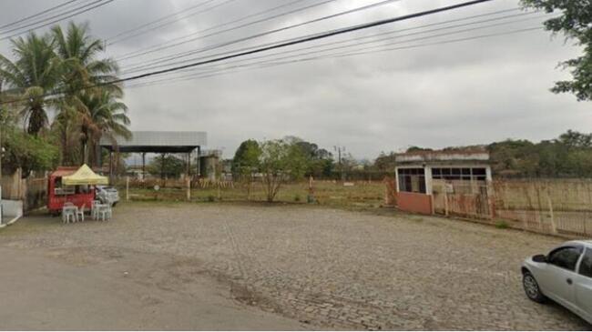 Prédio comercial em Rezende/RJ