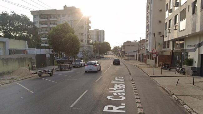 Imóvel em campos dos goytacazes/rj com 700m2