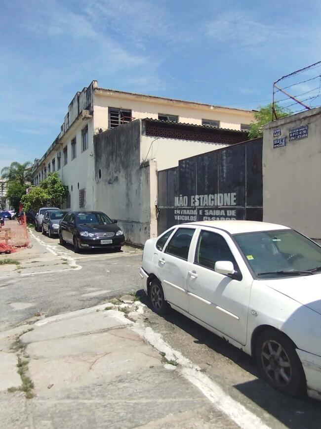 Prédio Situado Em São Cristóvão/rj, localizado em Rio De Janeiro - RJ