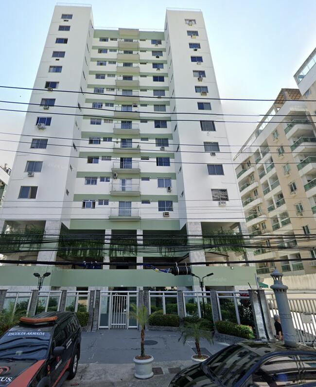 Cobertura em Jacarepaguá/RJ com 356m2
